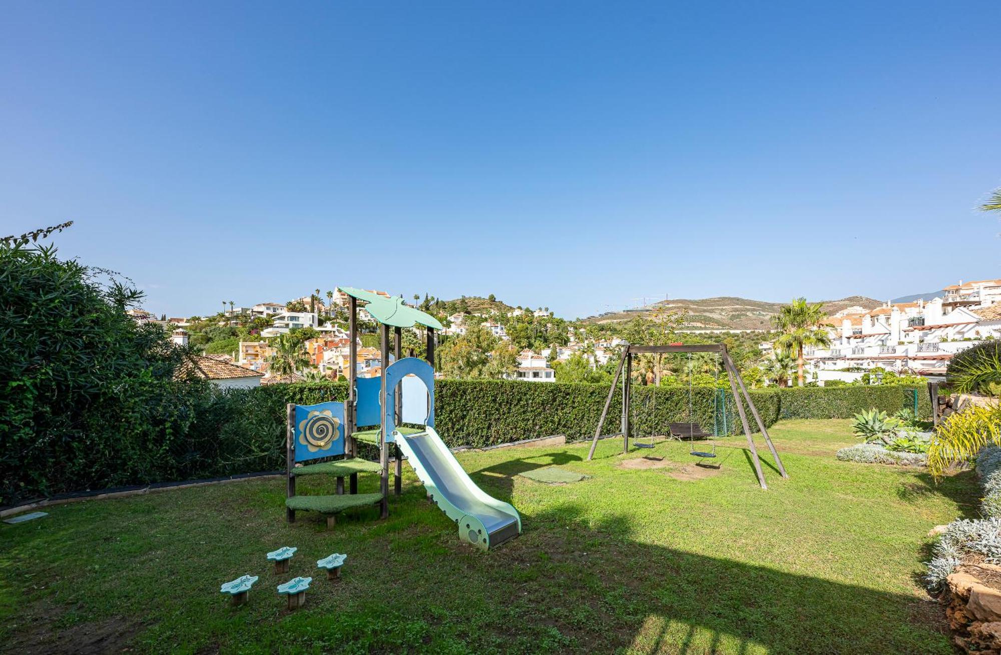 Aloha Royal Marbella, 2Br Wonderful Apartament In Nueva Andalucia Exterior foto